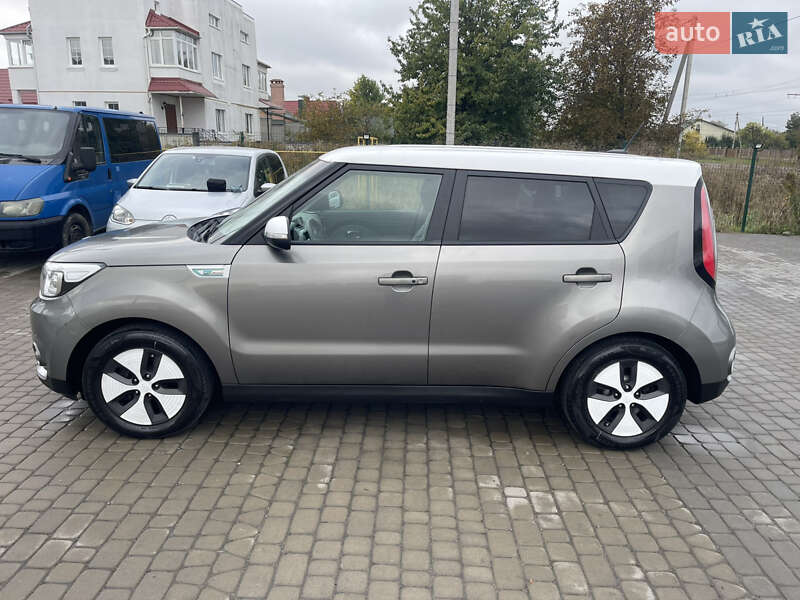 Позашляховик / Кросовер Kia Soul EV 2015 в Луцьку фото 3 Позашляховик / Кросовер Kia Soul EV 2015 в Луцьку
