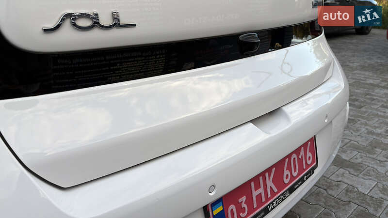 Позашляховик / Кросовер Kia Soul EV 2018 в Луцьку