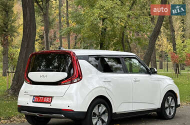 Позашляховик / Кросовер Kia Soul EV 2022 в  фото 9 Позашляховик / Кросовер Kia Soul EV 2022 в