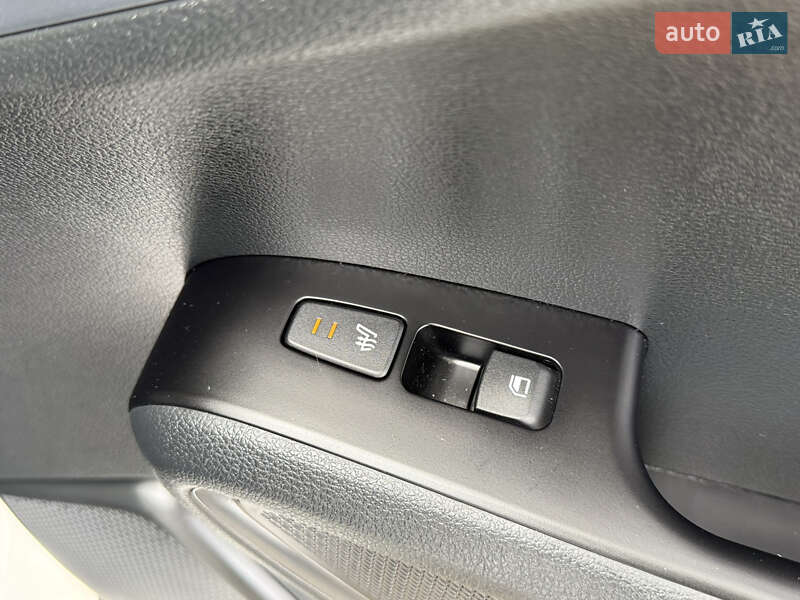 Позашляховик / Кросовер Kia Soul EV 2022 в Києві фото 24 Позашляховик / Кросовер Kia Soul EV 2022 в Києві