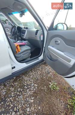 Внедорожник / Кроссовер Kia Soul EV 2015 в 