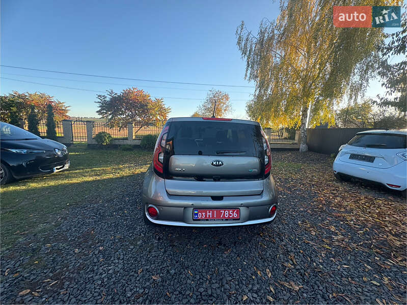 Позашляховик / Кросовер Kia Soul EV 2016 в Луцьку фото 15 Позашляховик / Кросовер Kia Soul EV 2016 в Луцьку