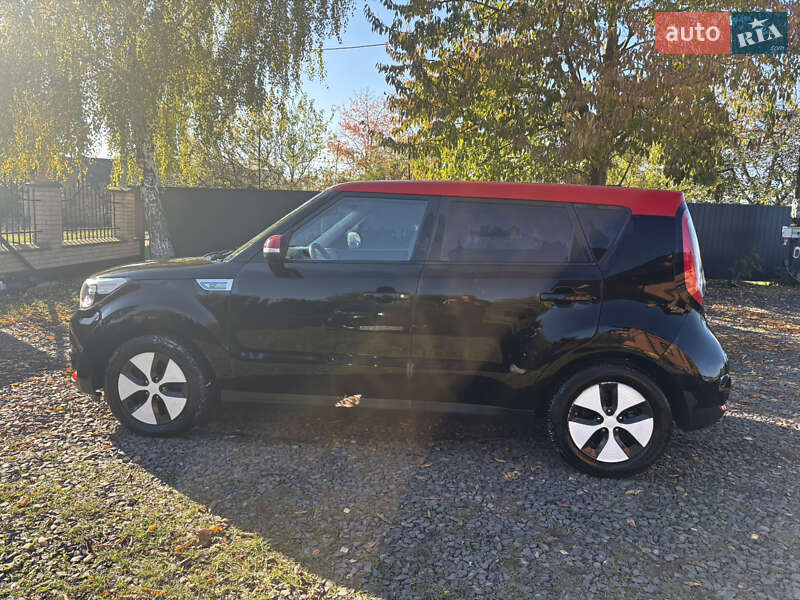 Позашляховик / Кросовер Kia Soul EV 2015 в Луцьку фото 8 Позашляховик / Кросовер Kia Soul EV 2015 в Луцьку
