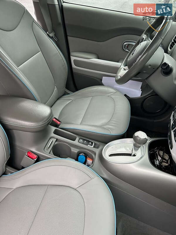 Позашляховик / Кросовер Kia Soul EV 2018 в Луцьку