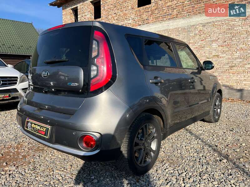 Позашляховик / Кросовер Kia Soul EV 2015 в Коломиї фото 7 Позашляховик / Кросовер Kia Soul EV 2015 в Коломиї