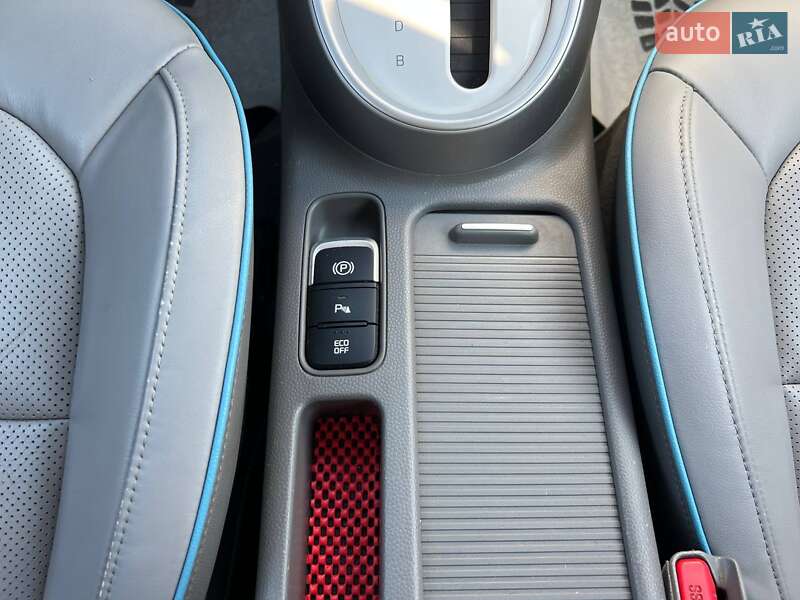 Позашляховик / Кросовер Kia Soul EV 2015 в Коломиї фото 30 Позашляховик / Кросовер Kia Soul EV 2015 в Коломиї