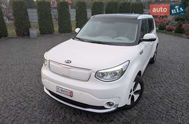 Позашляховик / Кросовер Kia Soul EV 2015 в Жовкві