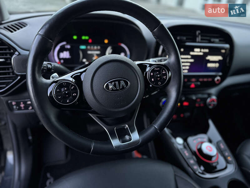 Внедорожник / Кроссовер Kia Soul EV 2020 в Луцке фото 17 Внедорожник / Кроссовер Kia Soul EV 2020 в Луцке