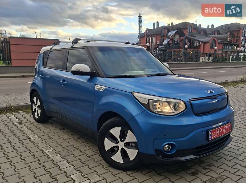 Внедорожник / Кроссовер Kia Soul EV 2016 в Дрогобыче фото 48 Внедорожник / Кроссовер Kia Soul EV 2016 в Дрогобыче