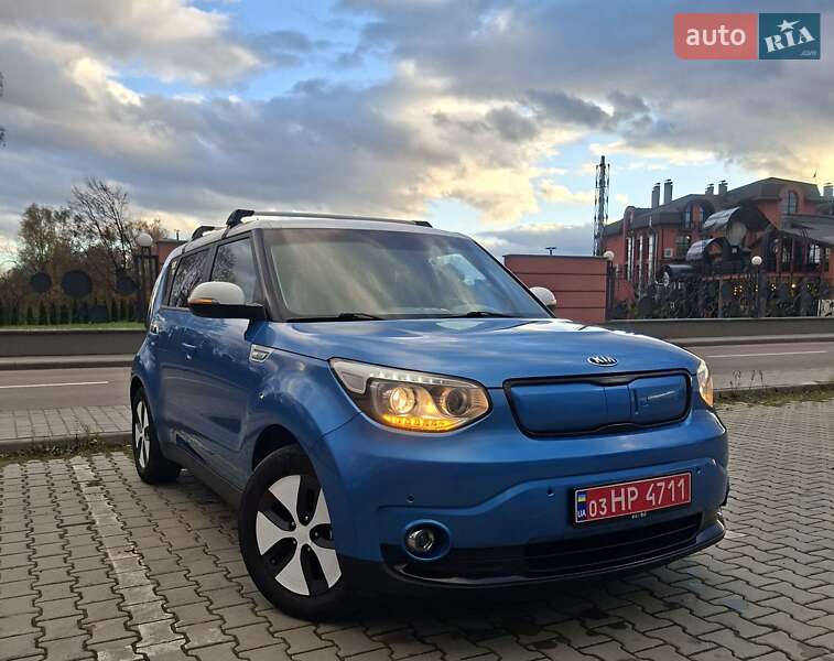 Внедорожник / Кроссовер Kia Soul EV 2016 в Дрогобыче фото 53 Внедорожник / Кроссовер Kia Soul EV 2016 в Дрогобыче