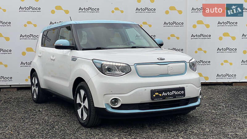Позашляховик / Кросовер Kia Soul EV 2016 в Луцьку