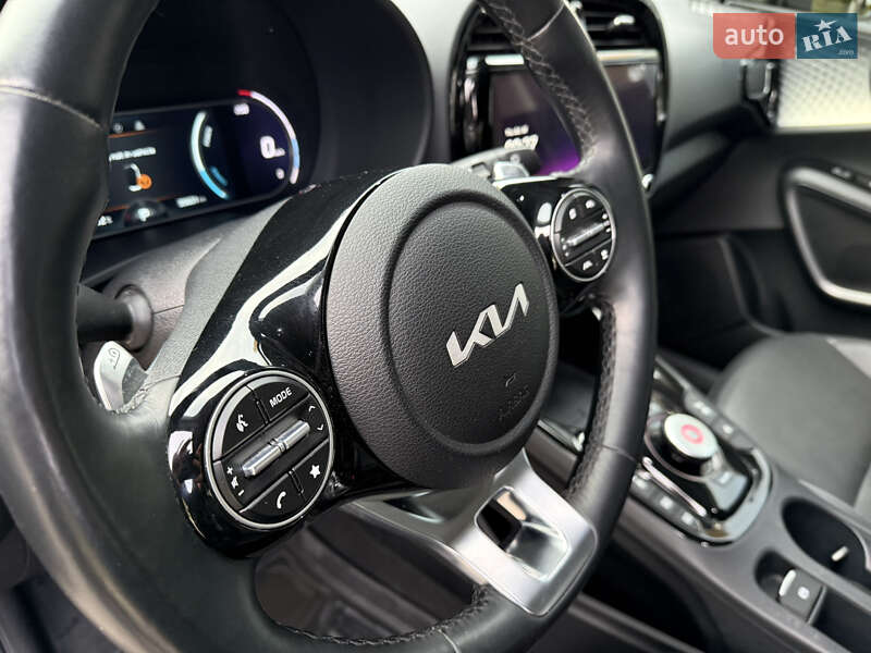 Внедорожник / Кроссовер Kia Soul EV 2023 в Киеве