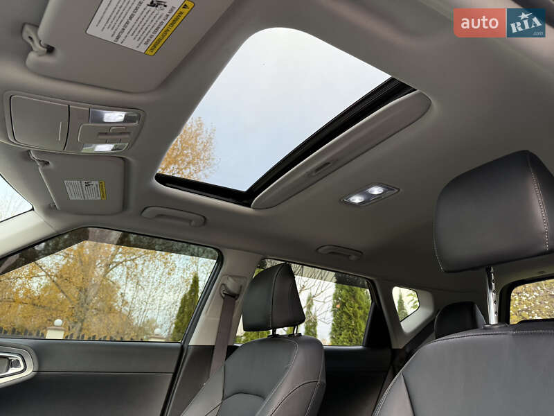 Внедорожник / Кроссовер Kia Soul EV 2023 в Киеве