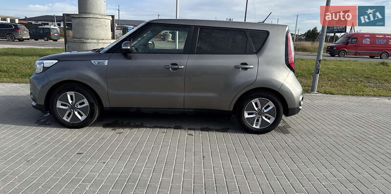 Внедорожник / Кроссовер Kia Soul EV 2018 в Львове фото 15 Внедорожник / Кроссовер Kia Soul EV 2018 в Львове