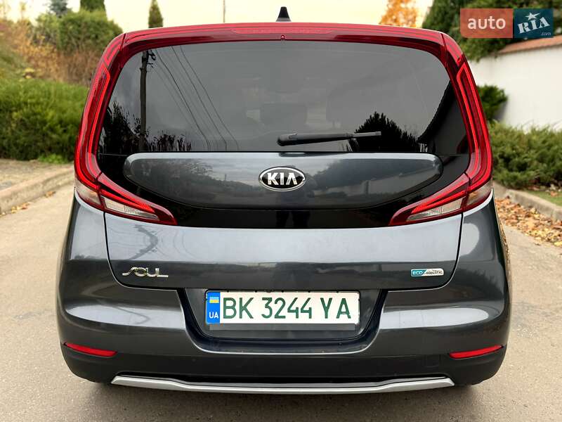 Внедорожник / Кроссовер Kia Soul EV 2021 в Ровно фото 6 Внедорожник / Кроссовер Kia Soul EV 2021 в Ровно