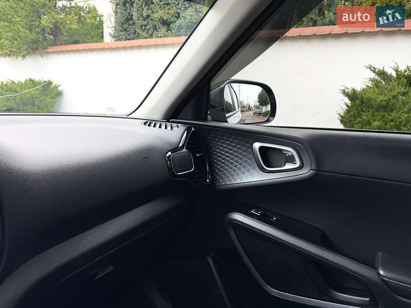 Внедорожник / Кроссовер Kia Soul EV 2021 в Ровно фото 23 Внедорожник / Кроссовер Kia Soul EV 2021 в Ровно