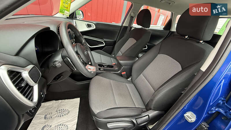 Внедорожник / Кроссовер Kia Soul EV 2021 в Киеве