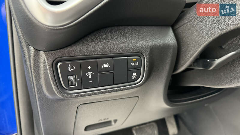 Внедорожник / Кроссовер Kia Soul EV 2021 в Киеве