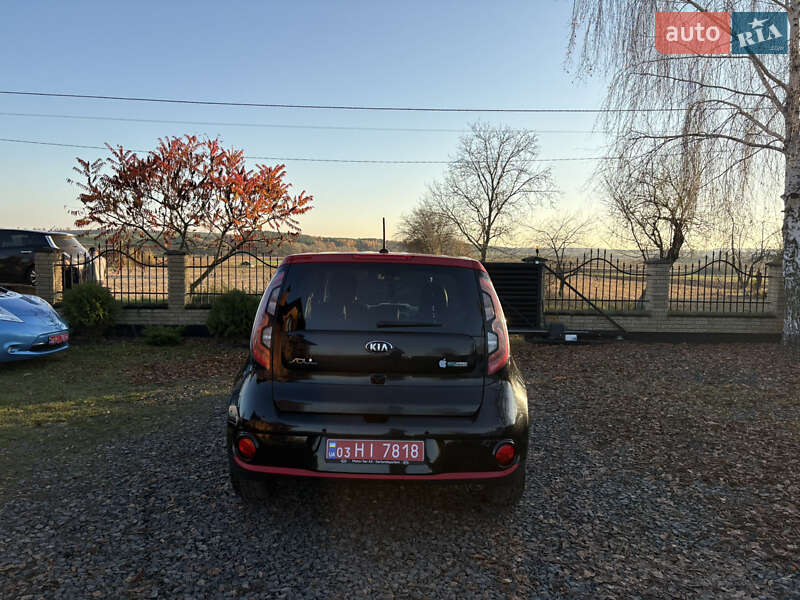 Внедорожник / Кроссовер Kia Soul EV 2015 в Луцке фото 5 Внедорожник / Кроссовер Kia Soul EV 2015 в Луцке