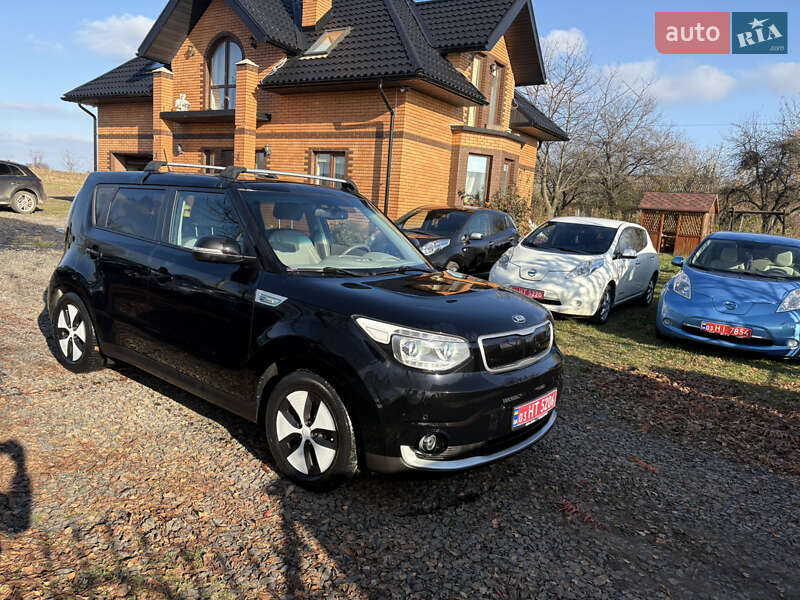 Внедорожник / Кроссовер Kia Soul EV 2016 в Луцке