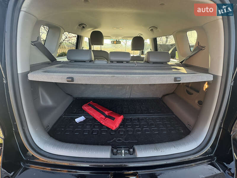 Внедорожник / Кроссовер Kia Soul EV 2016 в Луцке