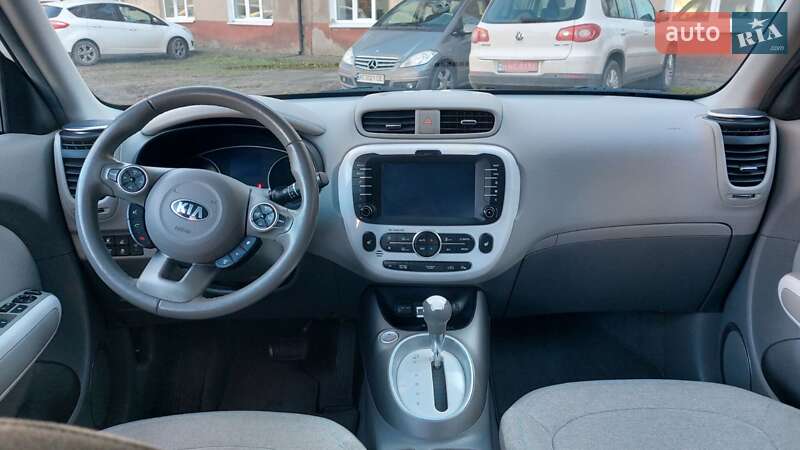 Внедорожник / Кроссовер Kia Soul EV 2014 в Луцке