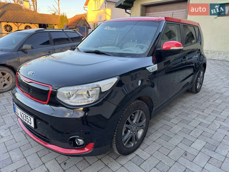 Позашляховик / Кросовер Kia Soul EV 2015 в Тернополі