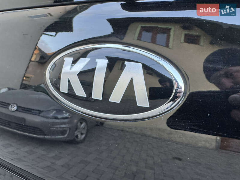 Позашляховик / Кросовер Kia Soul EV 2015 в Тернополі