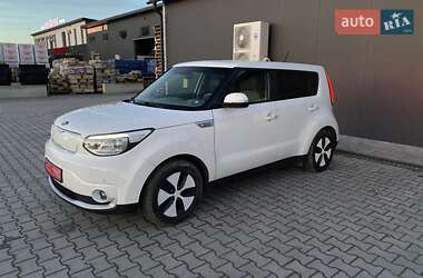 Позашляховик / Кросовер Kia Soul EV 2016 в Тернополі
