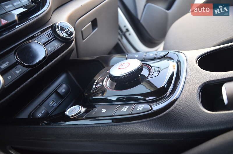 Позашляховик / Кросовер Kia Soul EV 2021 в Трускавці