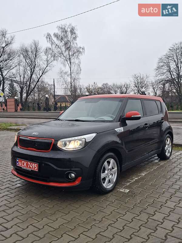 Внедорожник / Кроссовер Kia Soul EV 2016 в Дрогобыче
