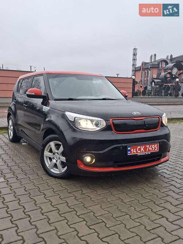 Внедорожник / Кроссовер Kia Soul EV 2016 в Дрогобыче