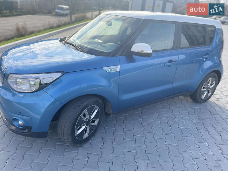 Позашляховик / Кросовер Kia Soul EV 2018 в Кропивницькому