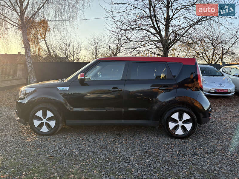 Позашляховик / Кросовер Kia Soul EV 2015 в Луцьку