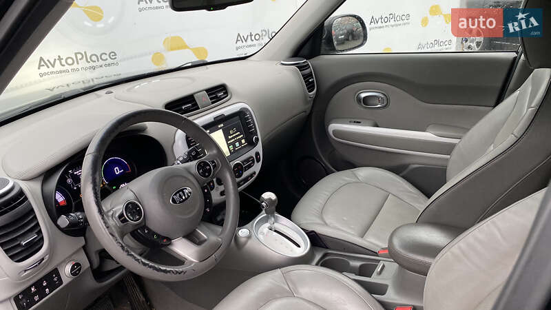 Внедорожник / Кроссовер Kia Soul EV 2015 в Луцке