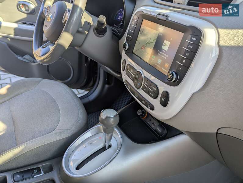 Внедорожник / Кроссовер Kia Soul EV 2014 в Дрогобыче фото 21 Внедорожник / Кроссовер Kia Soul EV 2014 в Дрогобыче