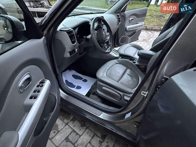 Внедорожник / Кроссовер Kia Soul EV 2015 в Тернополе