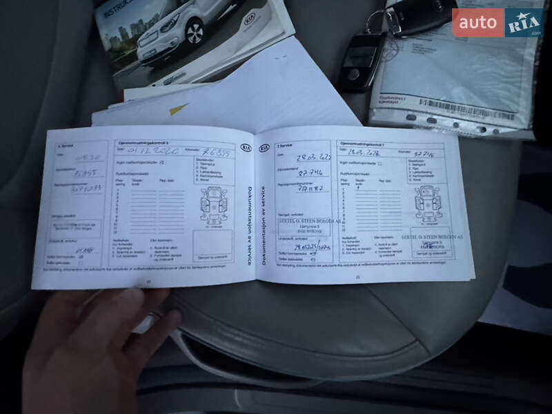 Внедорожник / Кроссовер Kia Soul EV 2015 в Тернополе