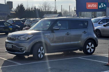 Внедорожник / Кроссовер Kia Soul EV 2015 в Львове