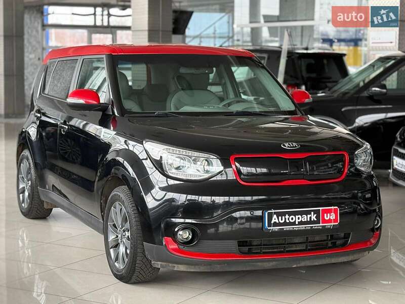 Внедорожник / Кроссовер Kia Soul EV 2015 в Одессе