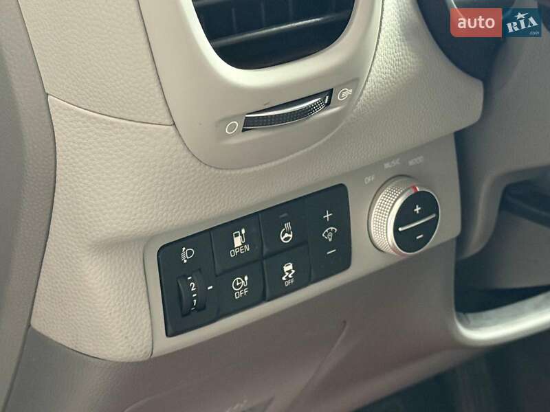 Внедорожник / Кроссовер Kia Soul EV 2015 в Одессе