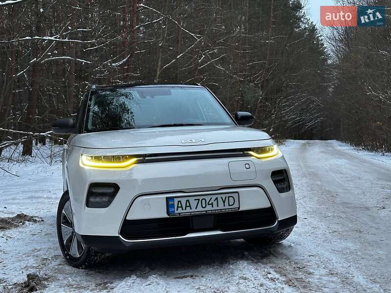 Позашляховик / Кросовер Kia Soul EV 2022 в Житомирі