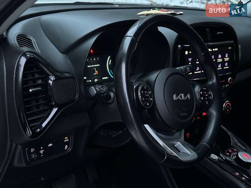 Позашляховик / Кросовер Kia Soul EV 2022 в Житомирі