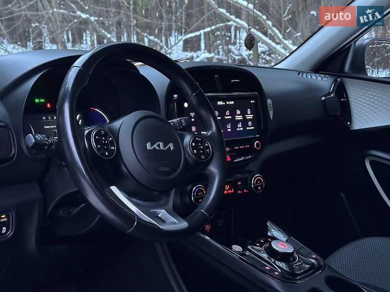 Позашляховик / Кросовер Kia Soul EV 2022 в Житомирі