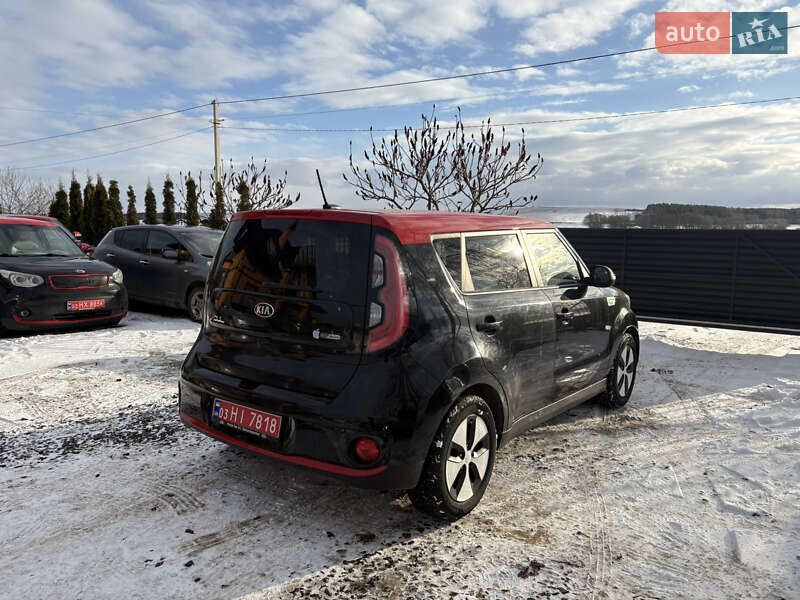 Внедорожник / Кроссовер Kia Soul EV 2015 в Луцке