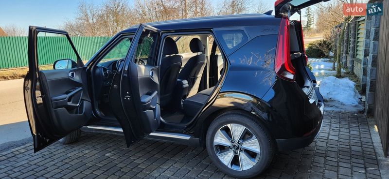 Внедорожник / Кроссовер Kia Soul EV 2019 в Ровно
