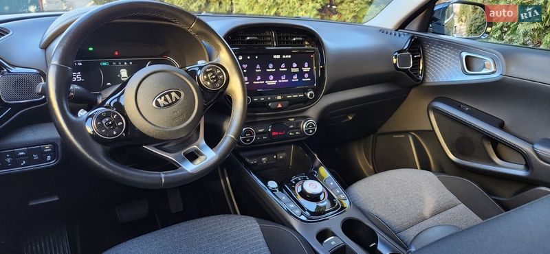 Внедорожник / Кроссовер Kia Soul EV 2019 в Ровно