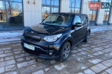 Внедорожник / Кроссовер Kia Soul EV 2016 в Киеве