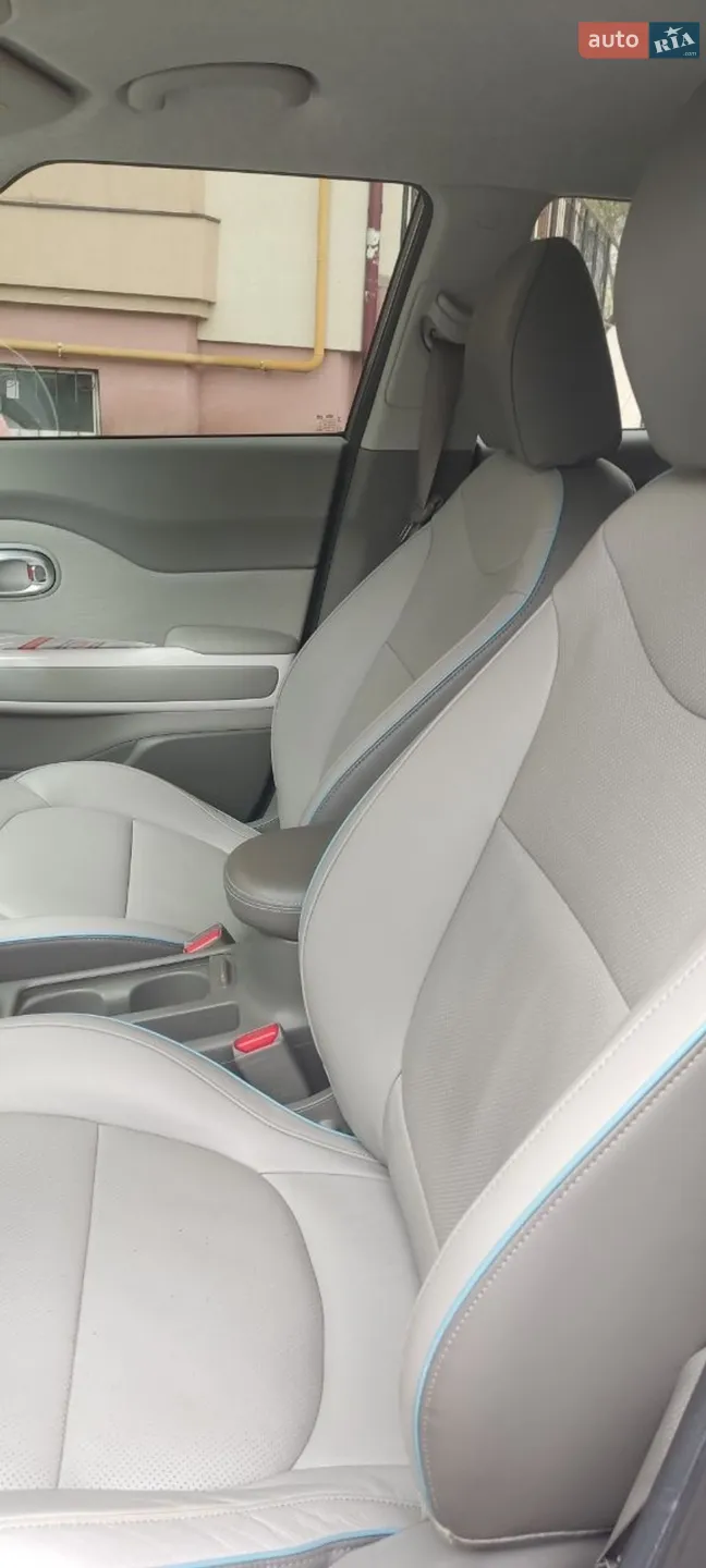 2018 Kia Soul EV - мініатюра 4