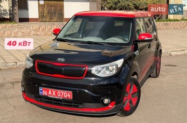 Позашляховик / Кросовер Kia Soul EV 2015 в Миколаєві